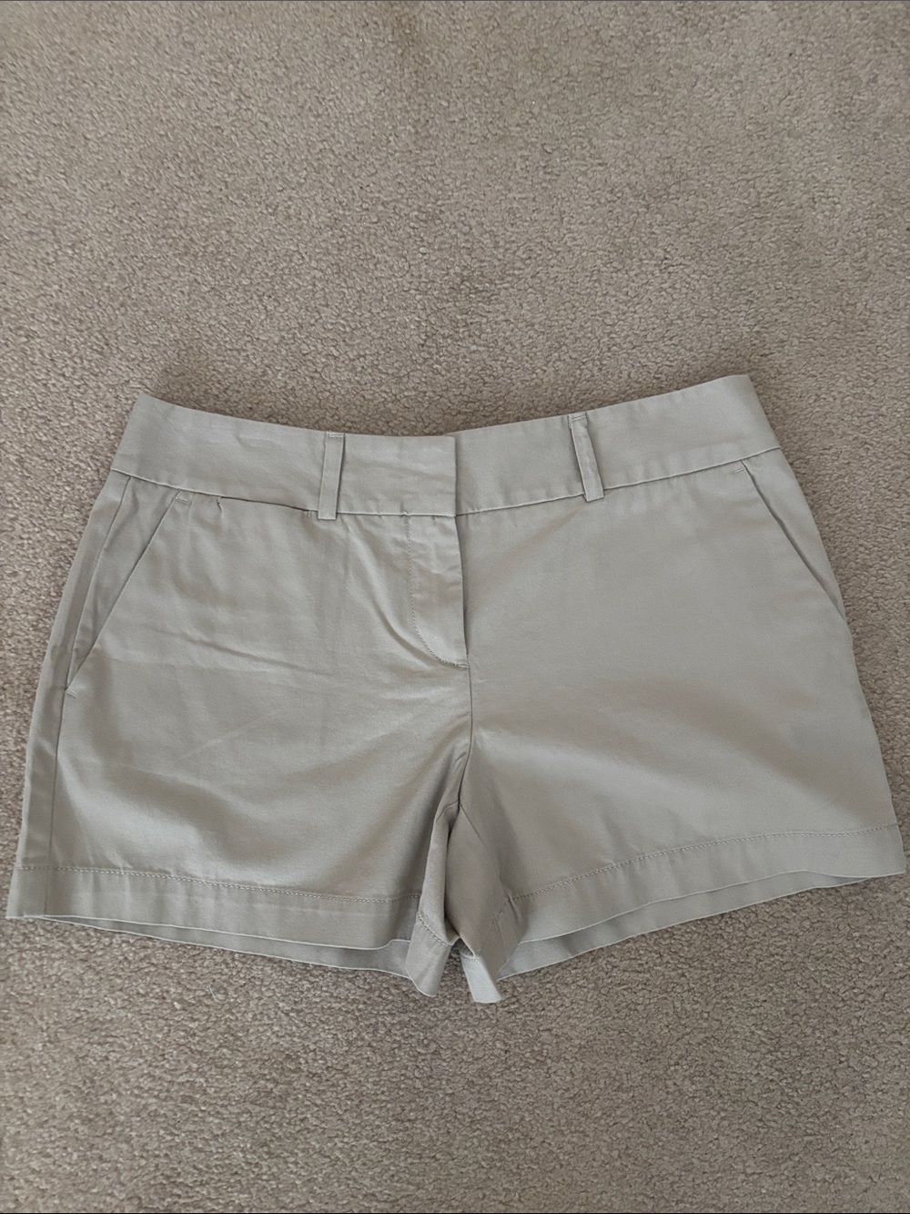 Loft Women's Tailored Shorts in Light Gray